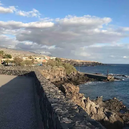 Great Location In Very Close To The Sea Сasa de vacaciones *
